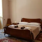 Palazzo Mansi Montenegro
