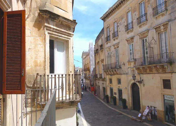 Palazzo Mansi Montenegro
