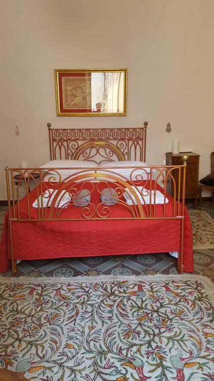 Palazzo Mansi Montenegro * Lecce